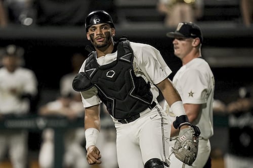 Pelota Invernal: Criollos de Caguas adquieren al receptor Alan Espinal