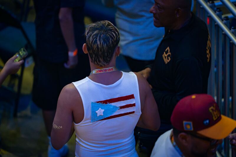El exponente urbano celebró el segundo concierto de 30 en el Coliseo de Puerto Rico.