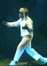 El exponente urbano interpretó sobre 30 canciones en la primera función de "No me quiero ir de aquí".