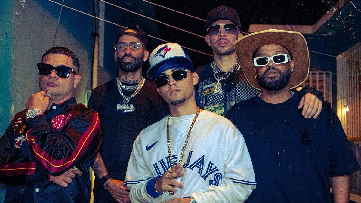 Portada con Mattei, Arcangel, De La Ghetto y Jowell & Randy