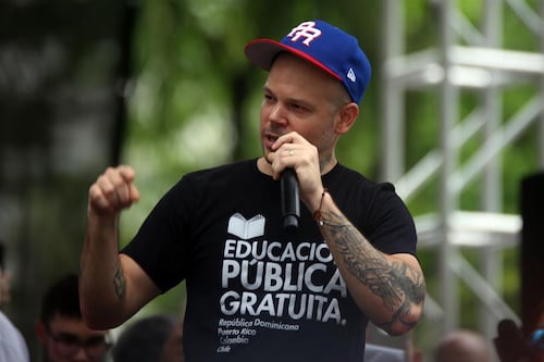 Residente, deja las tiraeras y ponte pa’ tu número