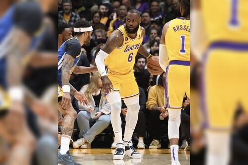 LeBron James encaró en la cancha al comentarista más popular de Estados Unidos por comentarios sobre su hijo