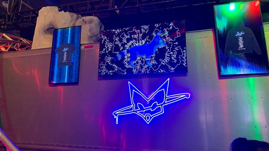 "Saturno" es el mundo de Rauw Alejandro y El Calce estuvo allí.