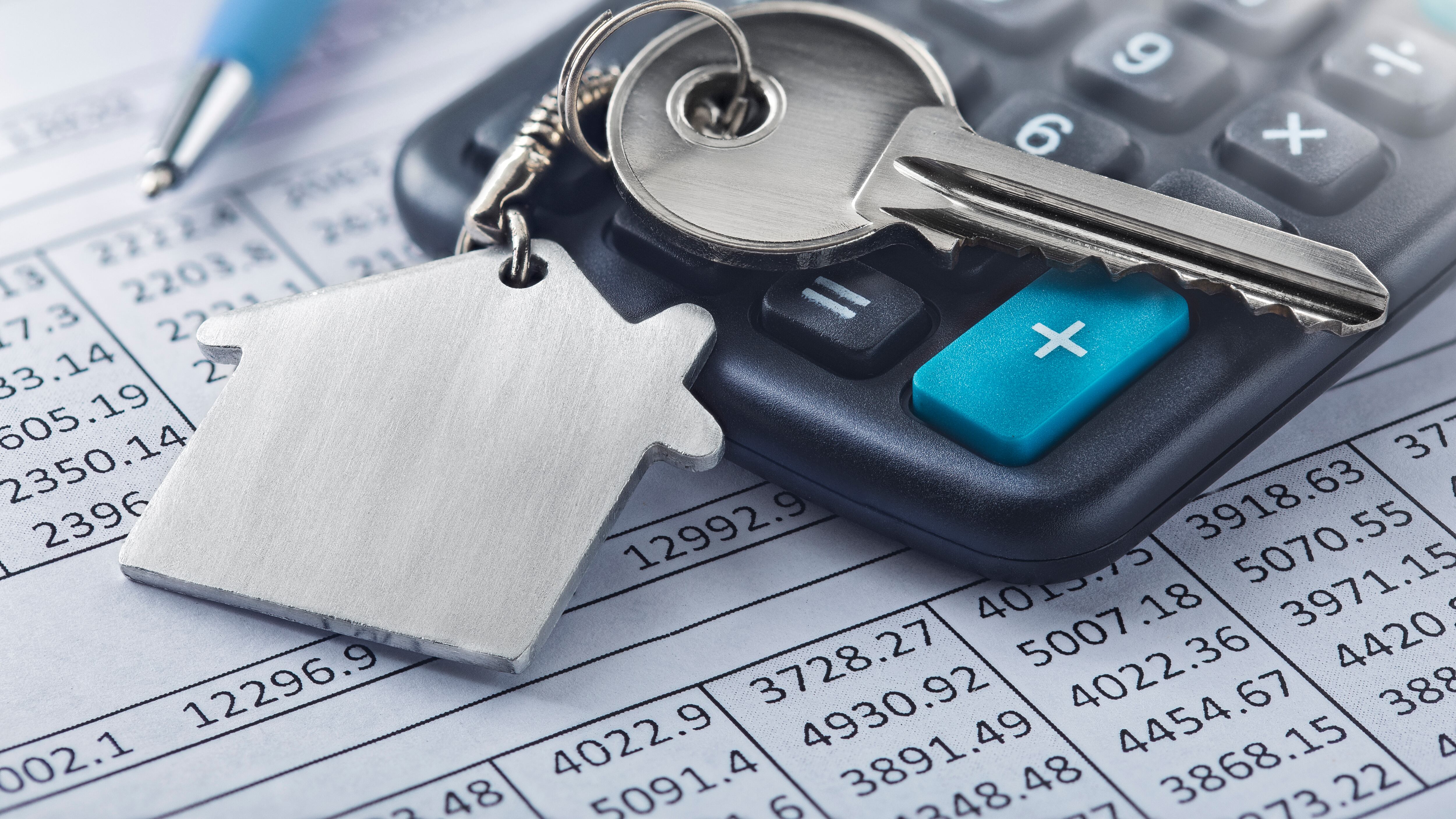 El director de la Administración para el Financiamiento de la Vivienda, Ricardo Álvarez Barreto, explica detalles del programa “Vivienda Joven” para primeros compradores entre 21 y 35 años en Puerto Rico.