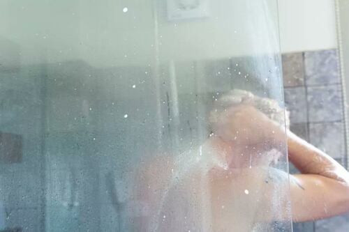 ¿Es saludable ducharse a diario?: La respuesta de un enfermero se hace viral