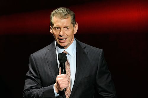 Vince McMahon anuncia su retiro de WWE