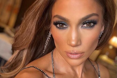 Jennifer Lopez llora la muerte de uno de sus exjevitos