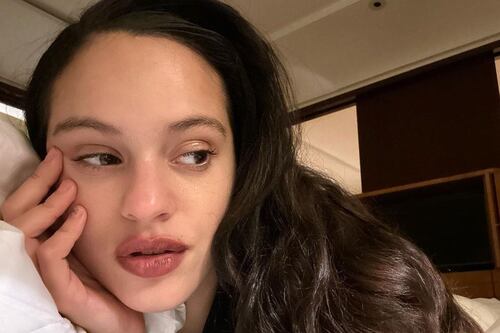 Rosalía enfrenta ruptura que cambiará el rumbo de su carrera