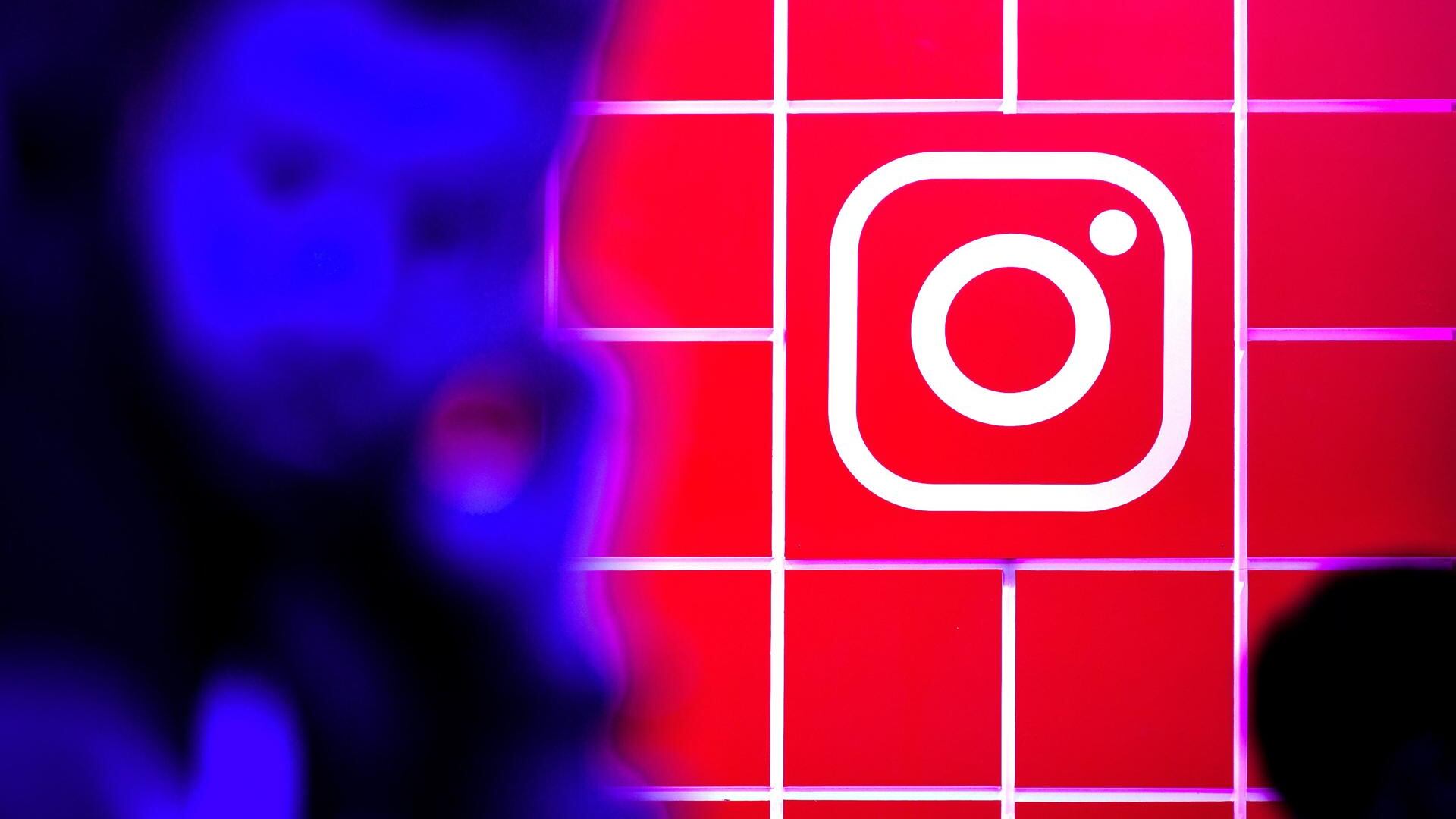 Fotografía de archivo que muestra el logotipo de Instagram en la convención de juegos de Gamescom en Colonia, Alemania. EFE/ Sascha Steinbach