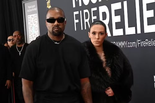 Exempleado de Kanye West acusó a Bianca Censori de enviarle mensajes racistas y pornográficos