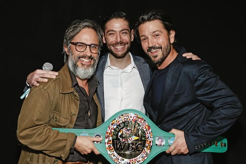 Afición por el boxeo reencuentra a Gael García Bernal y Diego Luna