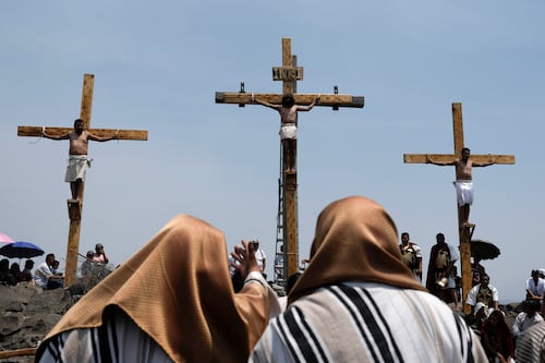 ¿Milagro o algoritmo? Cómo Meta AI está inundando las redes con Deepfakes de Semana Santa
