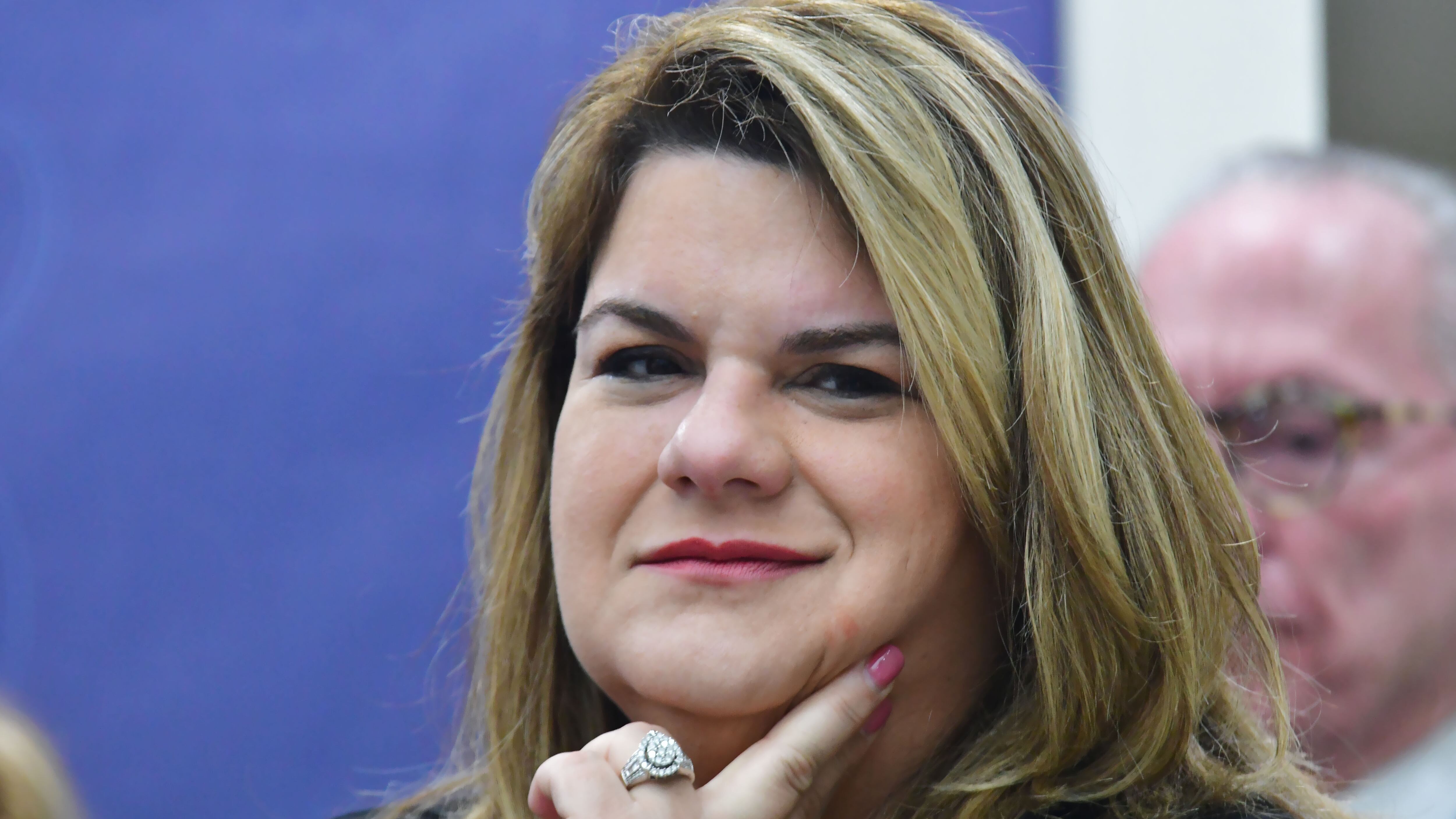 La gobernadora , Jennifer González, presenta 13 medidas legislativas, que son partes de una Reforma Contributiva.