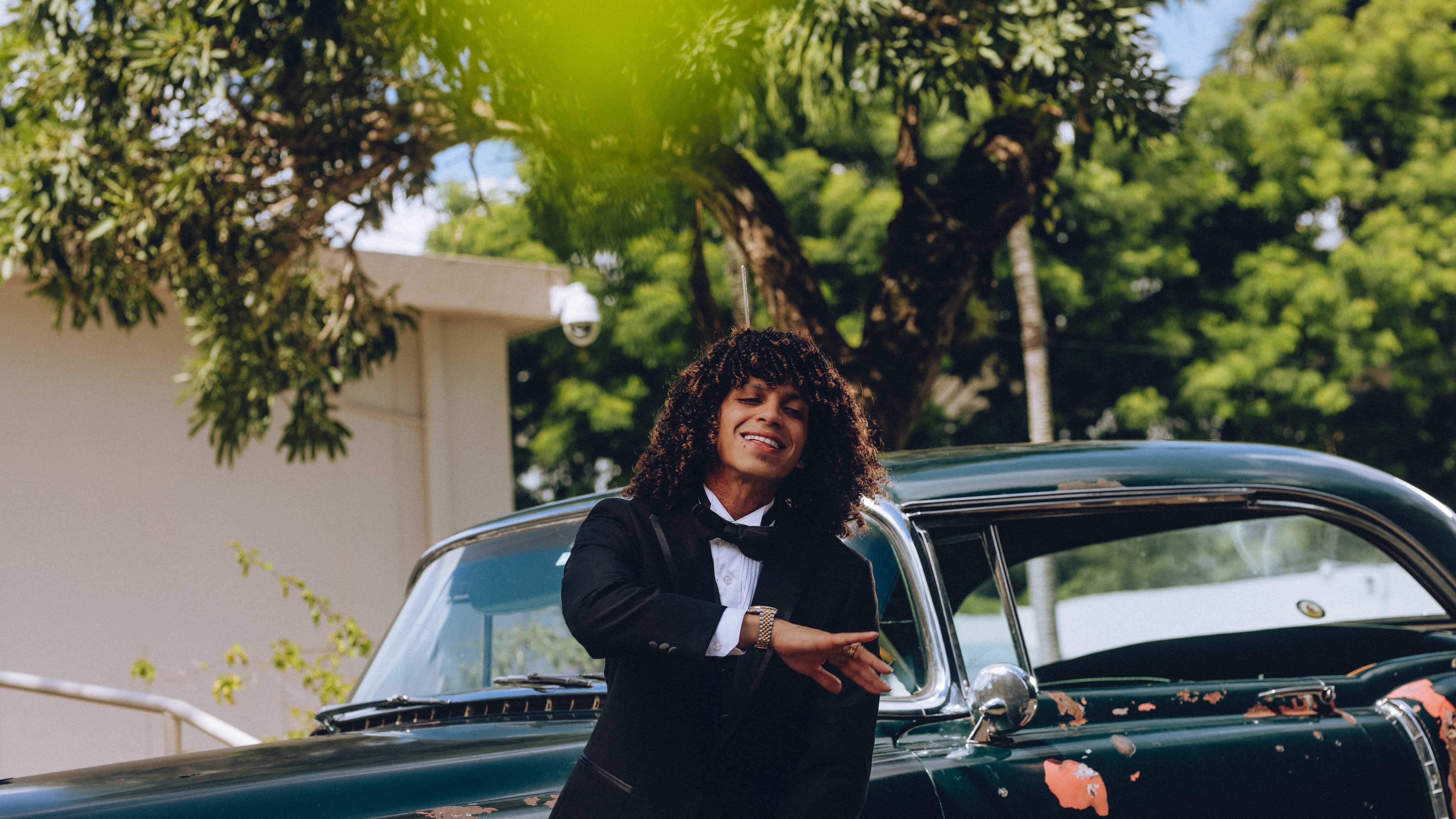 Jon Z presenta "Amor Propio"