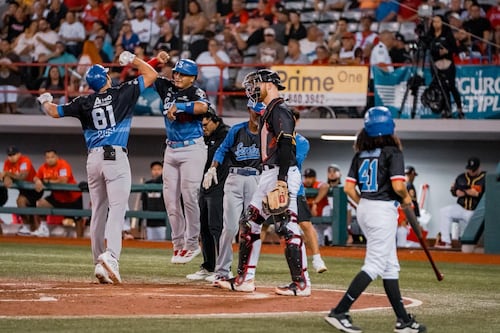 Santurce vuelve a vencer a Ponce y toma ventaja de 3-0 en la final del béisbol invernal