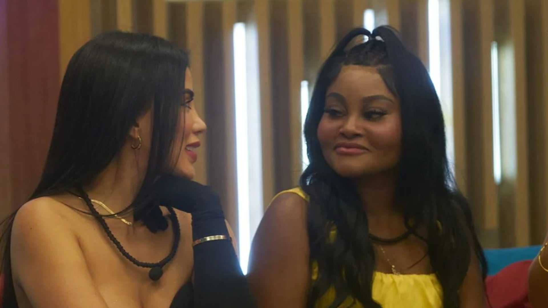 Karina García y La Jesuu en La Casa de los Famosos