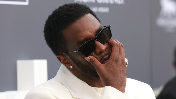 Sean “Diddy” Combs concluyó este martes la presentación de su caso en el juicio federal que enfrenta por cargos de crimen organizado y tráfico sexual.