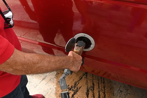 ¡Calma pueblo! JGo dice que hay combustible suficiente