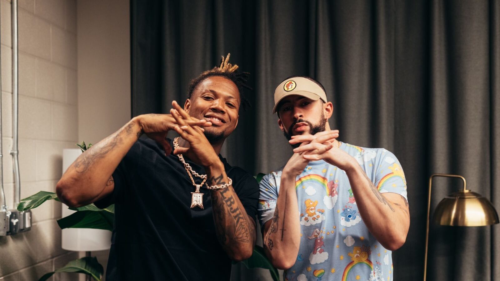 Ronald Acuña Jr. y Bad Bunny