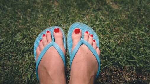 Mujer descubrió infidelidad de su exnovio por una chancleta