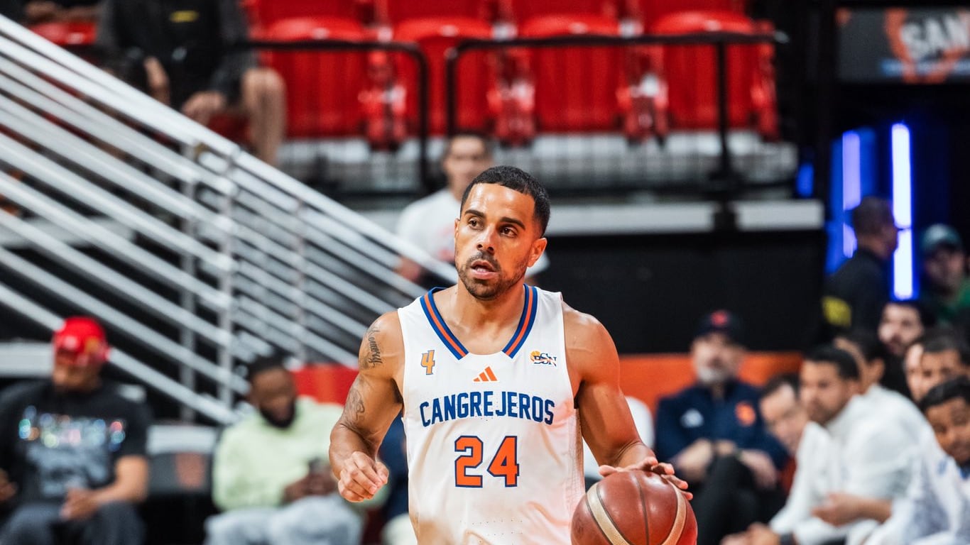Los Cangrejeros de Santurce cayeron ante los Gigantes de Carolina.