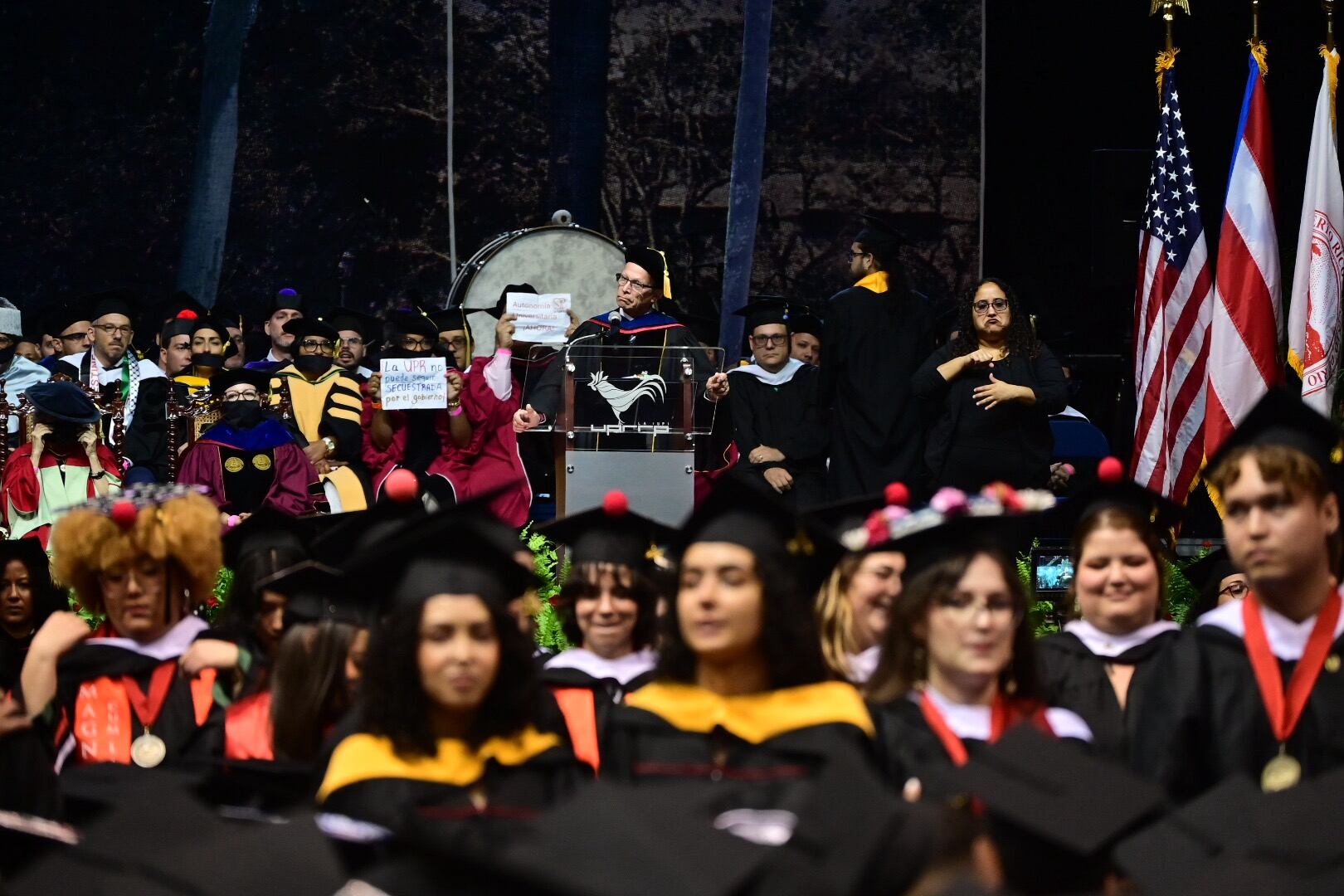 Graduación UPR Rio Piedras. Coliseo de PR San Juan.Metro PR 26 de junio de 2025