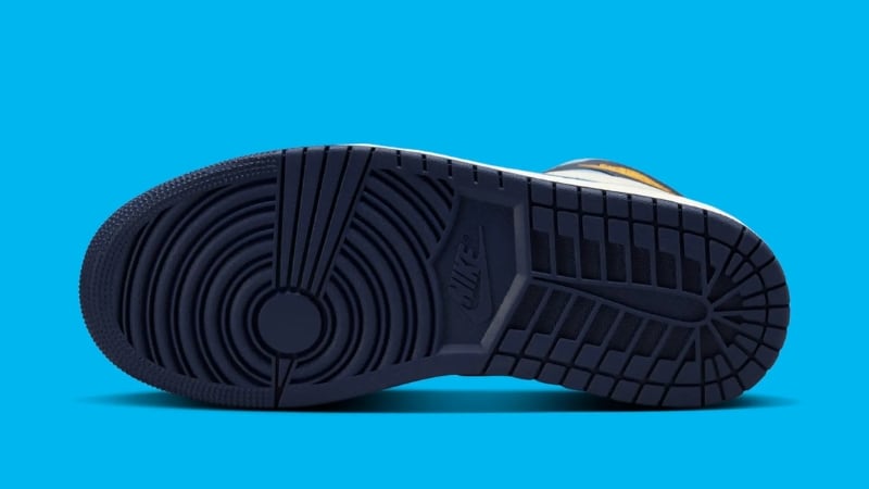 Air Jordan 1 High OG “First in Flight”