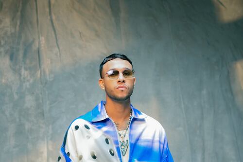 Lyanno regresa a sus raíces de R&B con “Single”