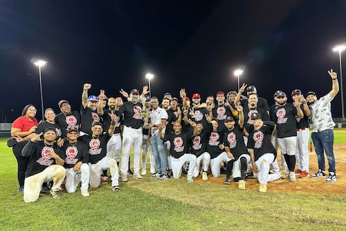 Leones de Patillas ganan la duodécima Copa de Campeones de la Doble A