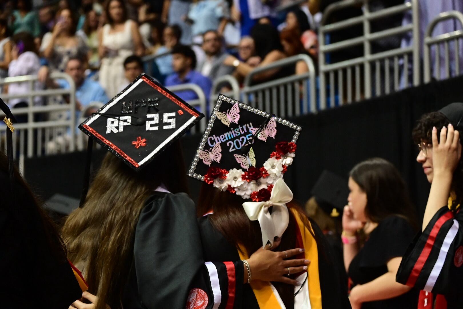 La Universidad de Puerto Rico, Recinto de Río Piedras celebra su Centésima Vigésima Colación de Grados. Coliseo de Puerto Rico. Hato Rey Metro PR 26 de junio de 2025