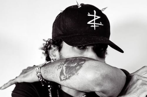 De la ‘A’ a Zeta Galán: un alfabeto musical nacido en Bayamón