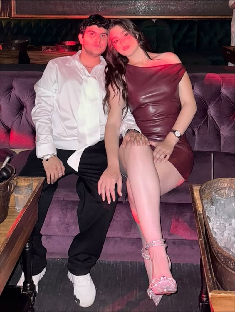 Emily Cinnamon y su novio, Jaziel Avilez