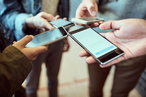 2025: Las carreras universitarias que no se deben estudiar, según la IA