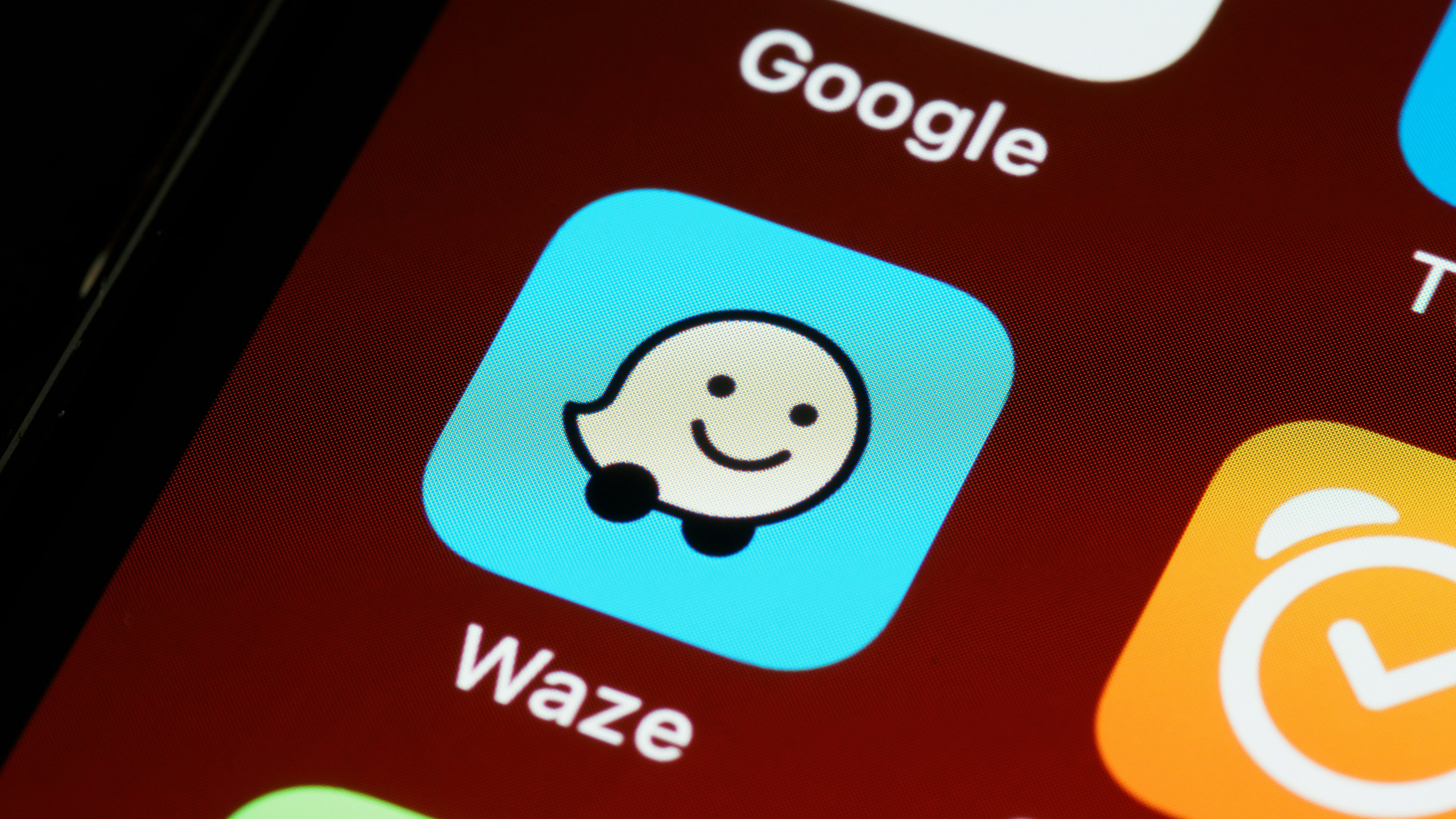 Actualmente, Waze es compatible con Apple Carplay, Android Auto y Android Automotive.