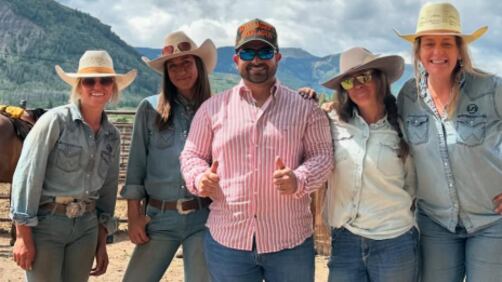 Viaje de Yovin con primeras damas