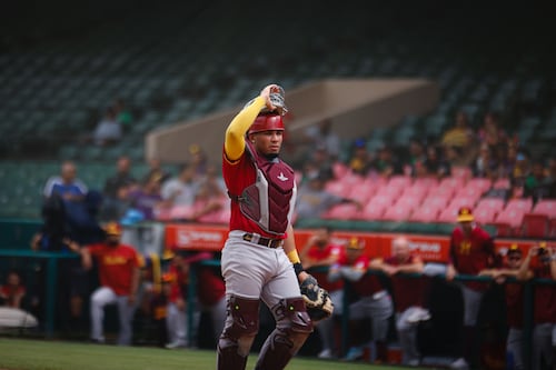 Indios caen ante los Criollos en horario especial de matiné para las escuelas del Valle del Turabo