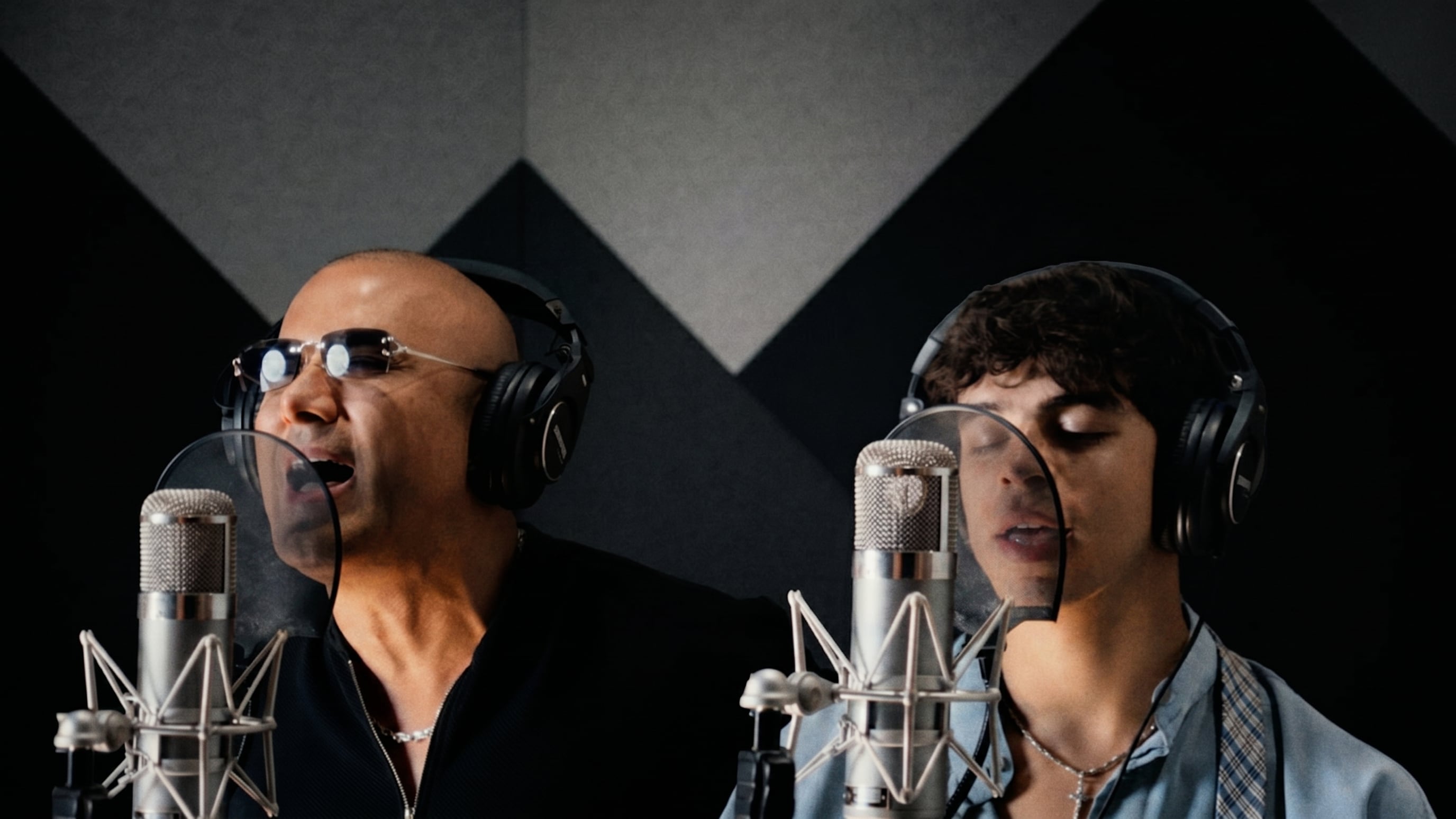 Robi feat. Wisin