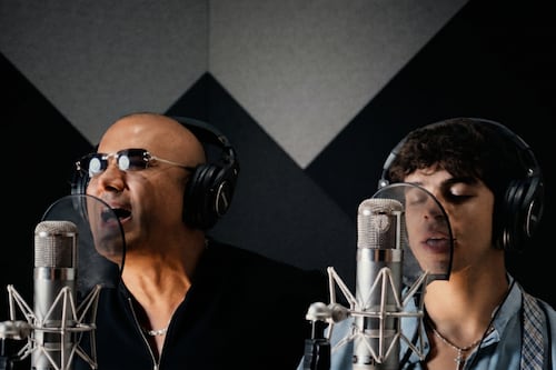¡Se juntaron los poderes! Robi sorprende con tema junto a Wisin