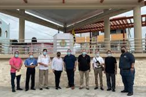 Pueblo con déficit de $9 millones decreta 40 días de ayuno y oración "para resaltar nuestros valores"