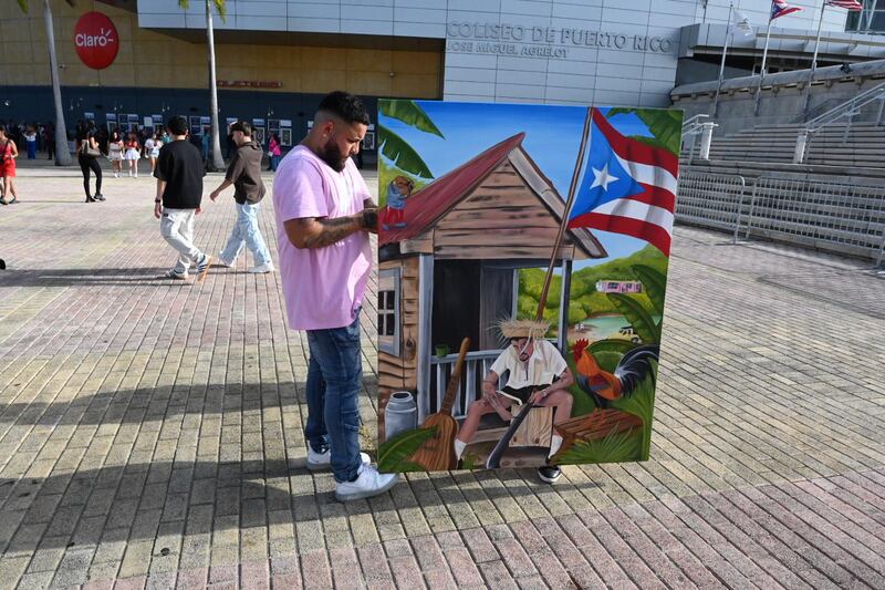 Fanáticos llegaron de todas partes para presenciar el concierto "No me quiero ir de aquí".