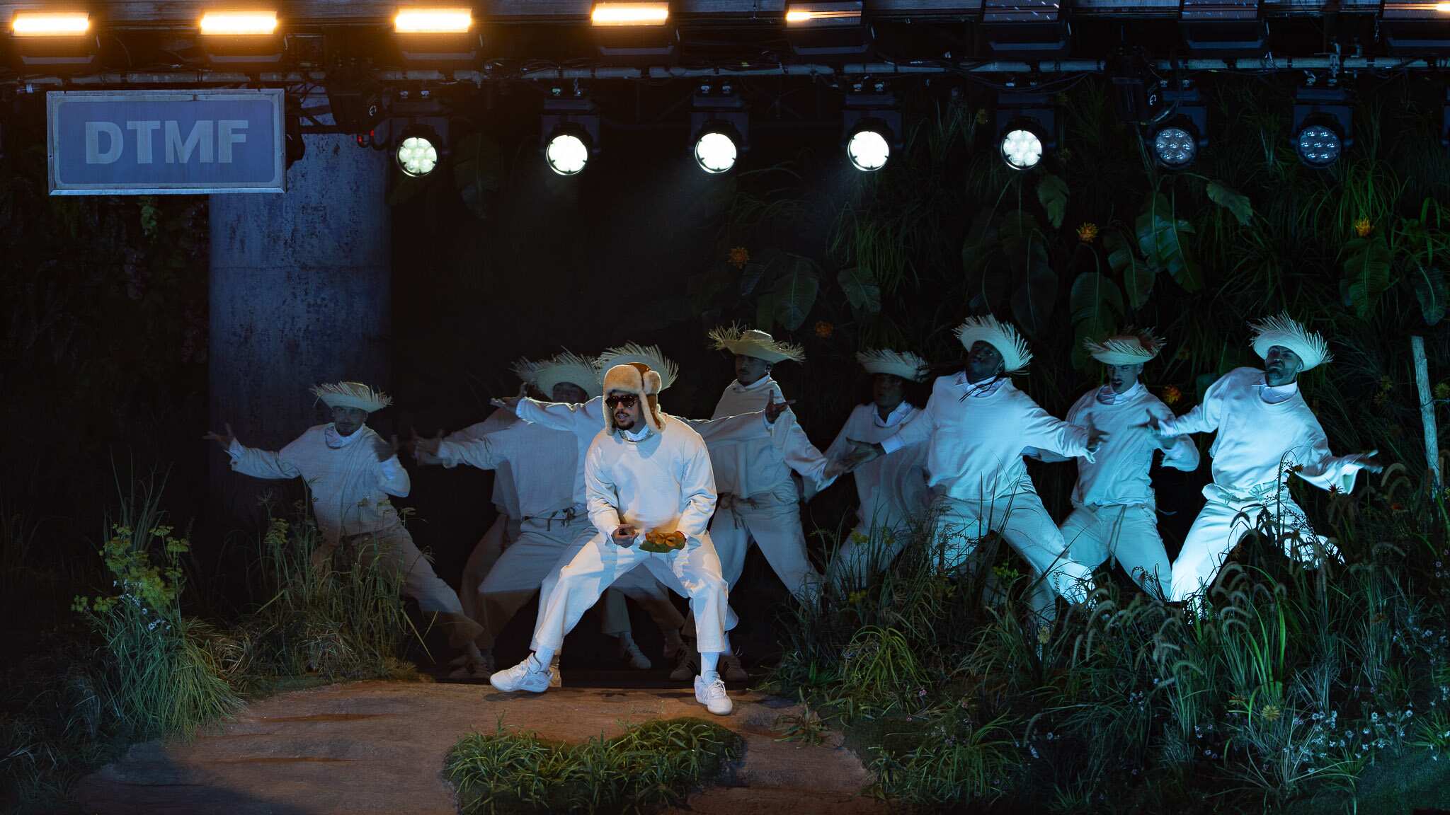 El exponente urbano celebró el segundo concierto de 30 en el Coliseo de Puerto Rico.