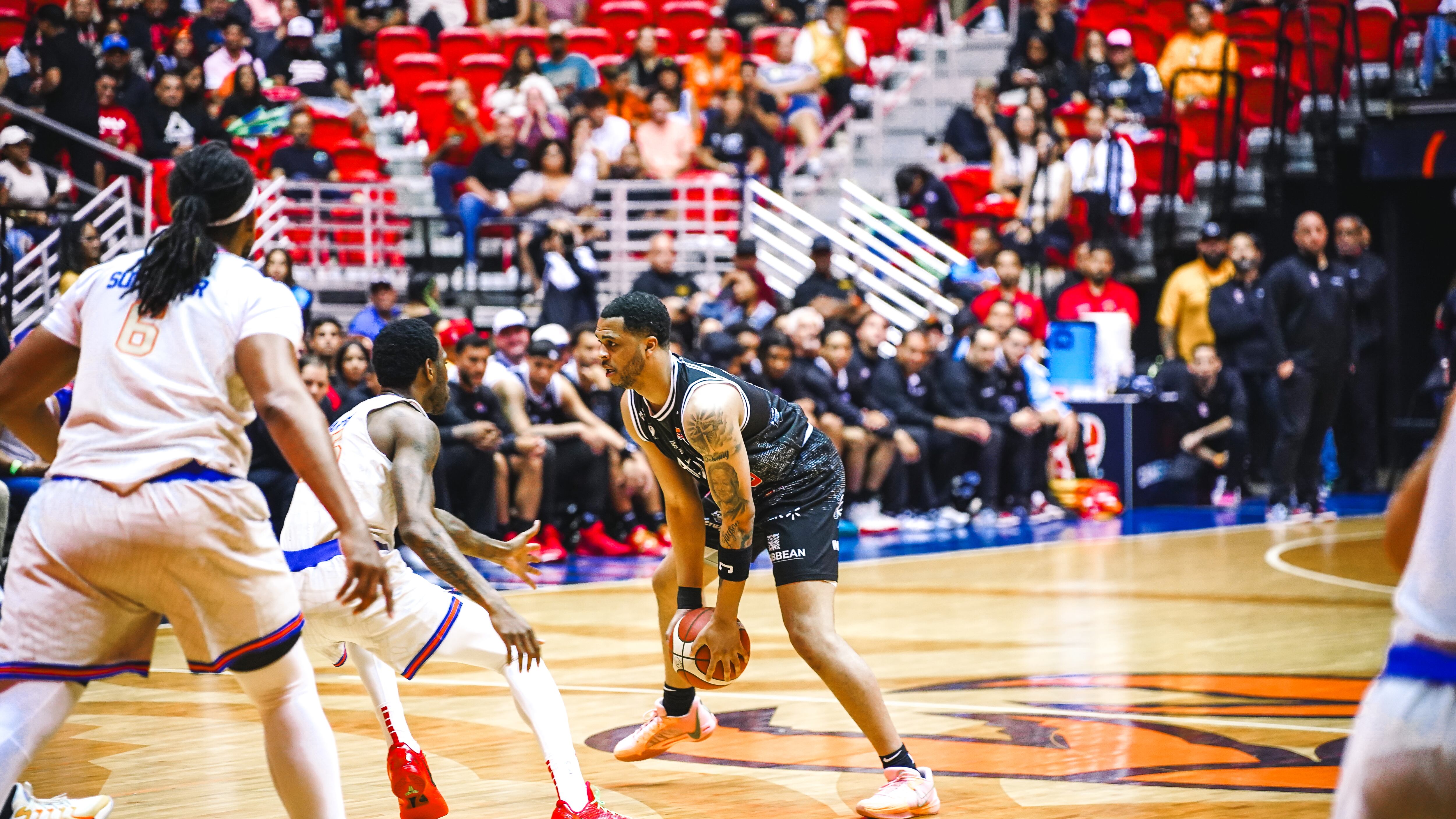 Quinndary Weatherspoon.