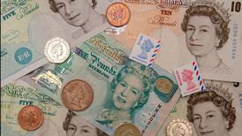 Así son los nuevos billetes con el rostro del rey Carlos III, ¿cuándo entrarán en circulación?
