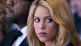 Arrestan a hombre por acosar a Shakira